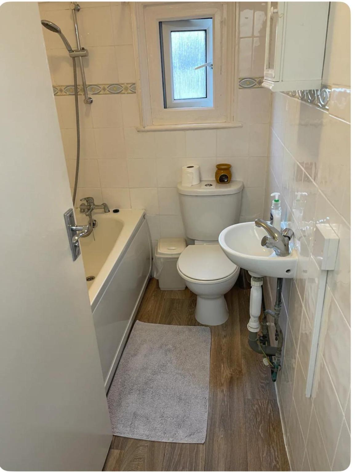 Lovely Room In Tottenham London Eksteriør bilde